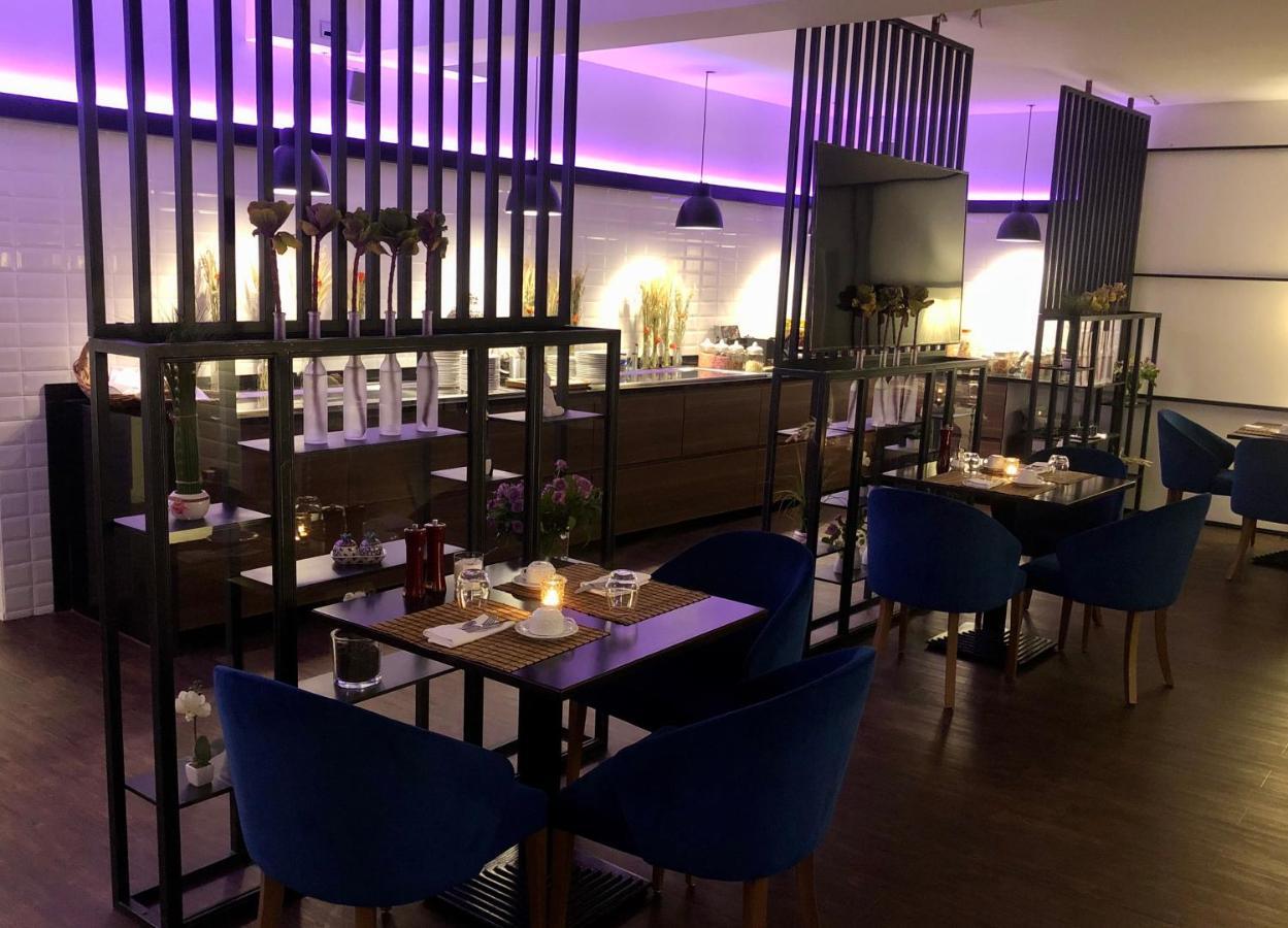 דיסבורג Hotel Ramor Garni מראה חיצוני תמונה